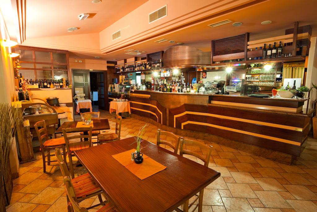 Guesthouse Osterija Branik Экстерьер фото