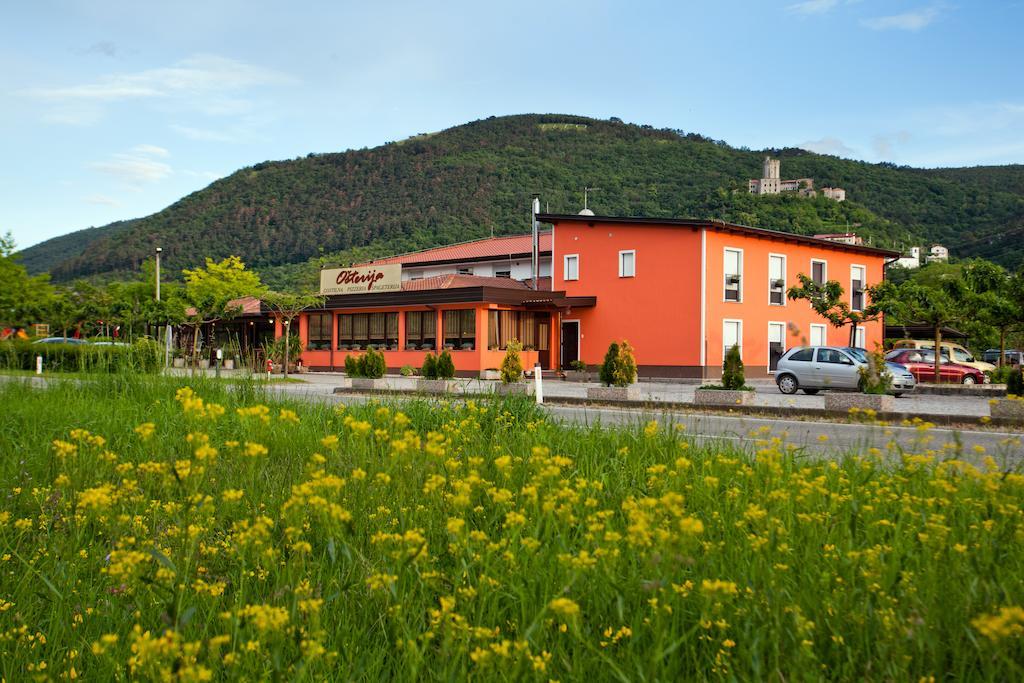 Guesthouse Osterija Branik Экстерьер фото
